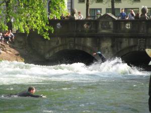 River surfers - Munich